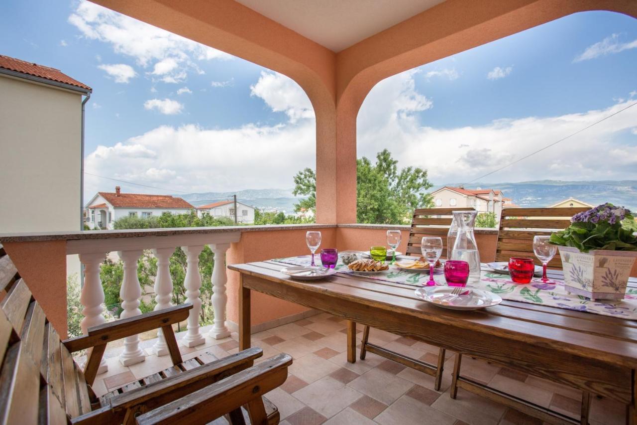 Apartman Lana Šilo Екстериор снимка
